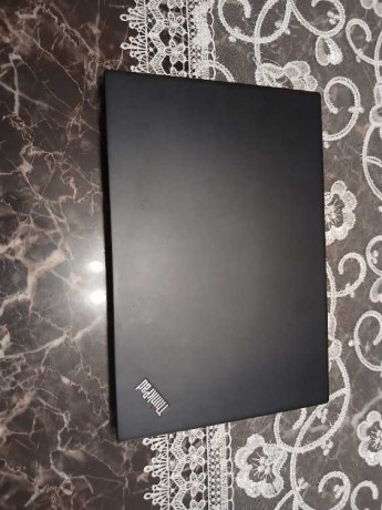 lenovo-thinkpad-t490s-i7-8th-gen-8gb-ram-477gb-ssd-big-0
