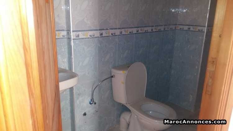 appartement-au-3eme-etage-avec-ascenseur-big-0