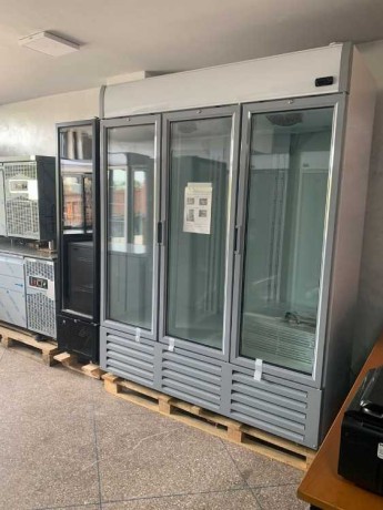 meuble-frigo-professionnel-triple-porte-big-0