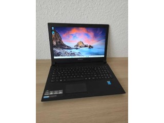 Lenovo i7 Ram 8 disc SSD écran 15