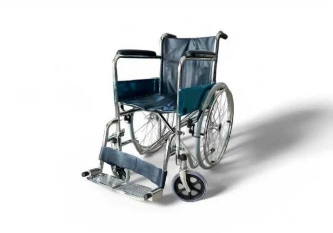 chaise-roulante-en-acier-toute-neuve-big-0