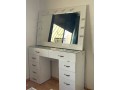 coiffeuse-avec-miroir-10-tirroirs-et-10-lampes-led-small-0