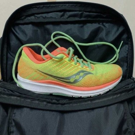 vends-saucony-originales-taille-43-big-0