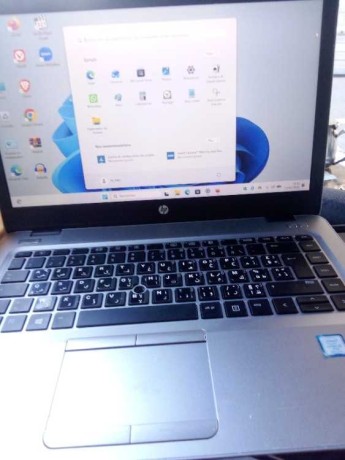 hp-elitebook-i5-8eme-generation-256gossd-8goram-big-0
