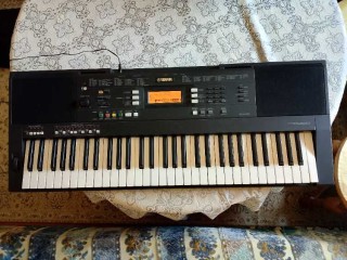 Yamaha PSR a350