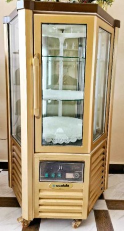 refrigerateur-vitrine-patisserie-big-0