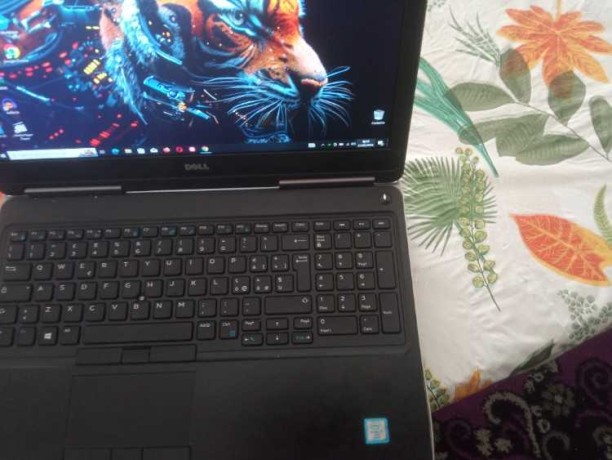 dell-i7-g6-double-graphique-16ram-128ssd500hdd-big-0