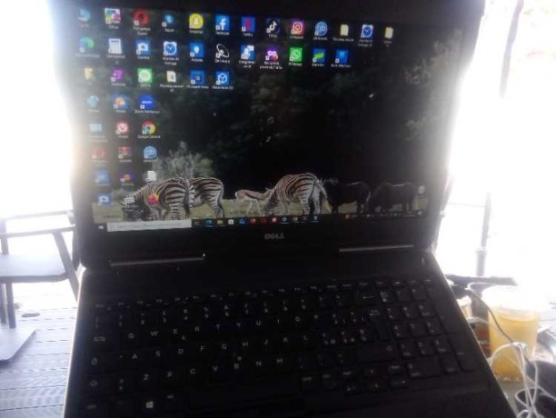 dell-core-i7-g6-double-graphique-ram16go-128gossd-big-0