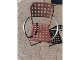Chaises et tables