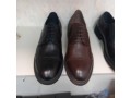 stock-chaussures-hommes-en-cuir-small-0