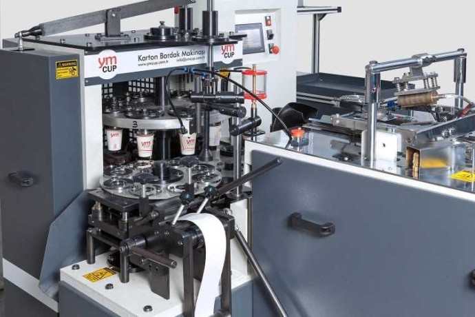 machine-automatique-de-fabrication-de-gobelets-en-big-0