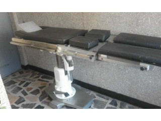 Table opération orthopédique hydro mécanique