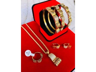 بيع مجوهرات راقية دات جودة عالية