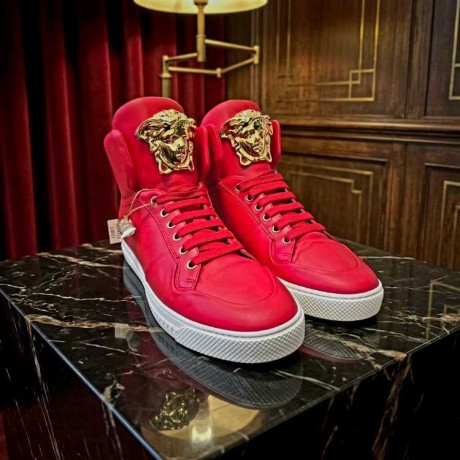 chaussures-montantes-de-luxe-versace-big-0