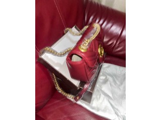 Sac bandoulière femme bordeaux matelassé
