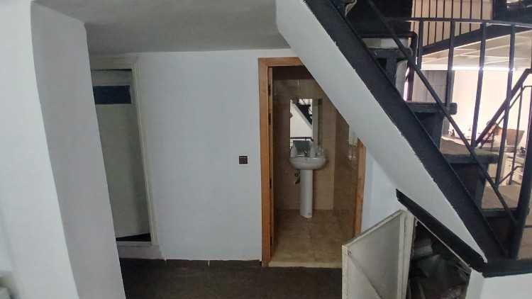 local-commercial-a-louer-a-hay-hassani-193m2-big-0