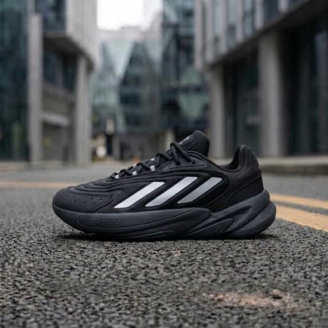 chaussures-de-course-adidas-a-vendre-big-0