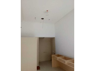 Local neuf bien aménagé 20m2