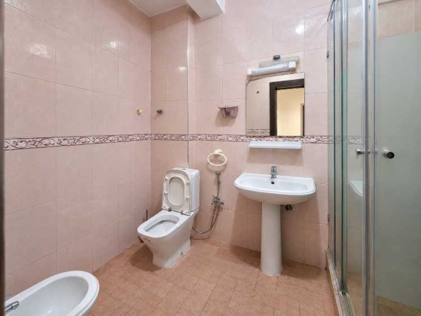 appartement-lumineux-de-84m2-2eme-etage-maarif-big-0
