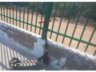 Trottinette Scooter d’occasion à vendre – 550 DH