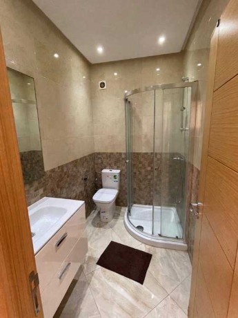 apartemant-vue-piscine-big-0