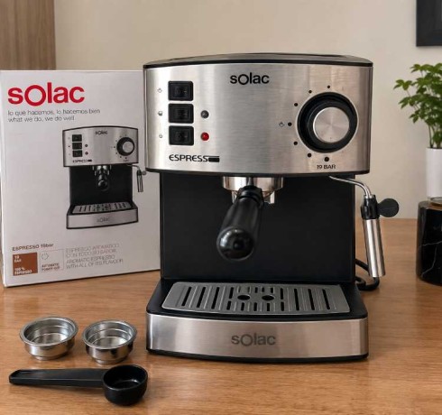 machine-a-cafe-expresso-solac-19-bars-comme-neuv-big-0