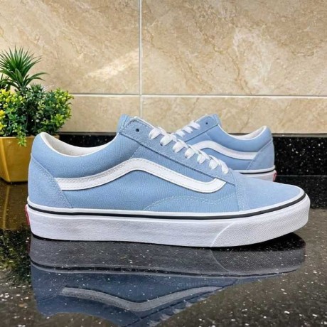 paire-de-vans-big-0