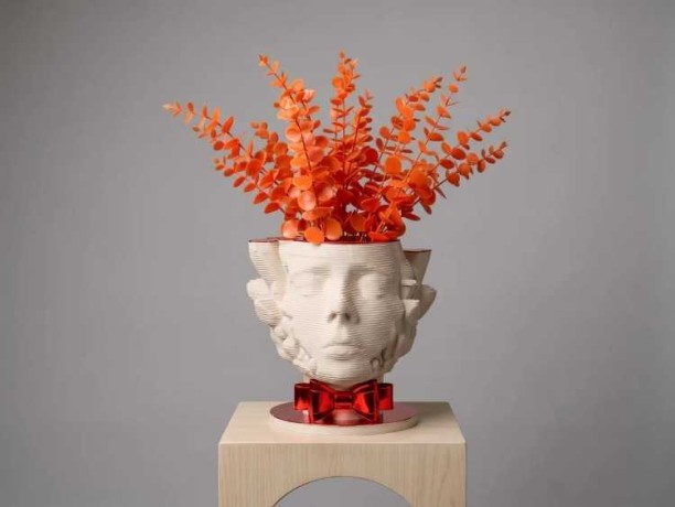 orea-raag-vase-visage-sculptural-big-0