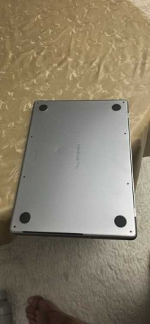 macbook-pro-cpu-m2-pro-ram-16gb-stockage-512g-big-0