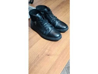 Leather Black Ankle Boots (42)