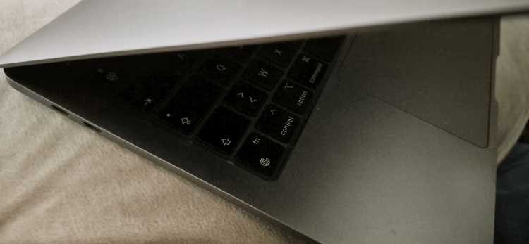 macbook-pro-2020-a-vendre-big-0