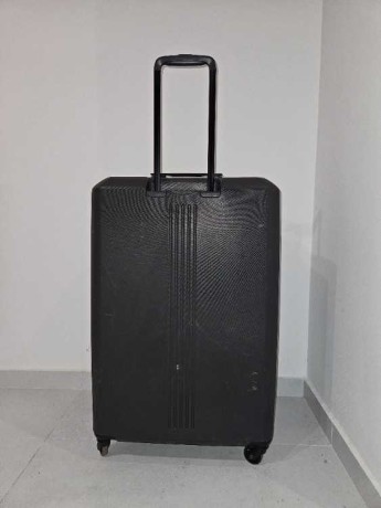 valise-john-lewis-originale-ultra-legere-et-grande-big-0