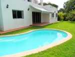 Villa avec piscine à louer à Hay Riad RABAT